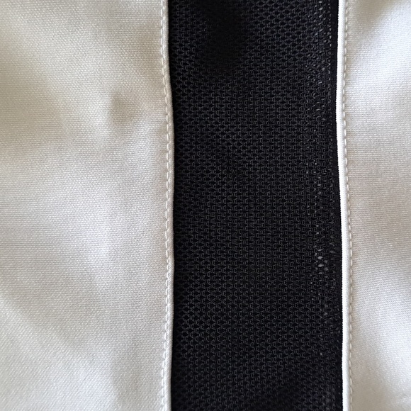 Guess One Shoulder White/Black Peplum Top - Picture 3 of 7